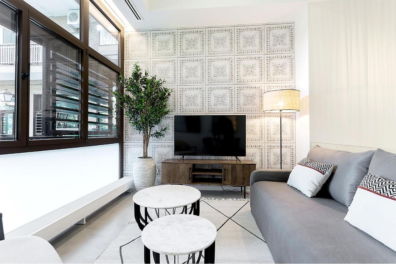 Genteel Home Atocha Madrid Exterior photo